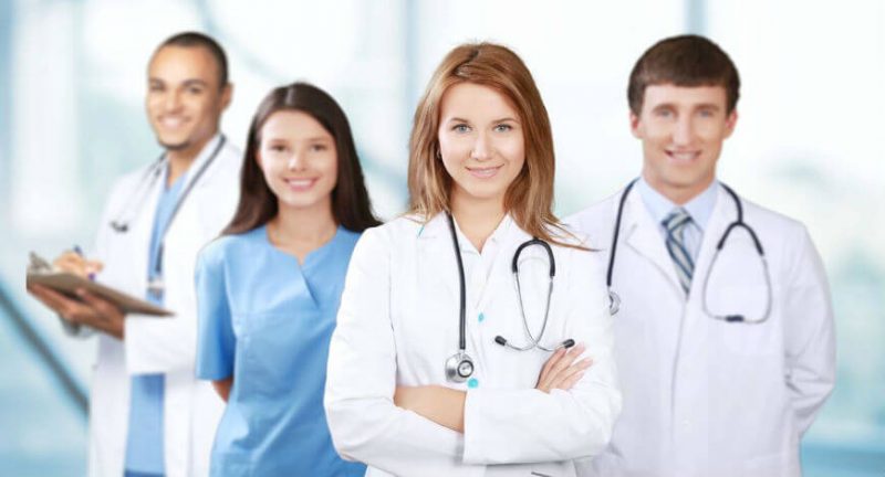 اپلای رشتهی پزشکی در خارج از کشور