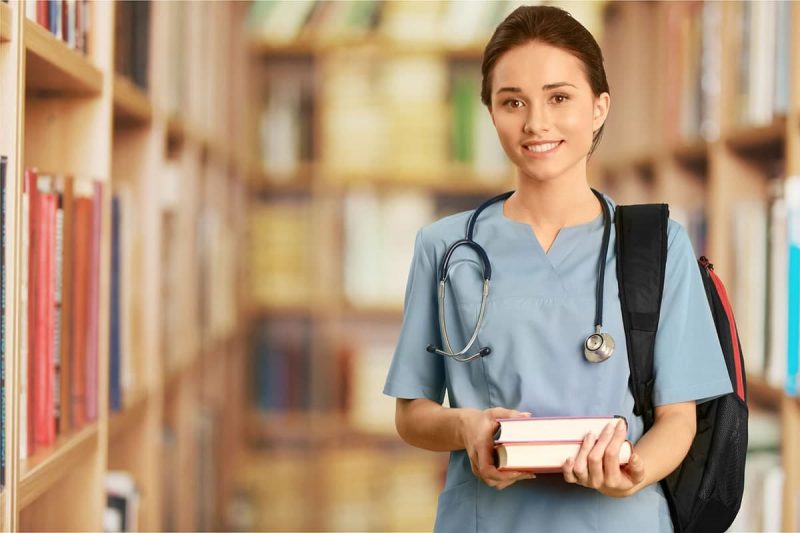 شهریه تحصیل در مقطع کارشناسی ارشد و تحصیلات تکمیلی در کانادا