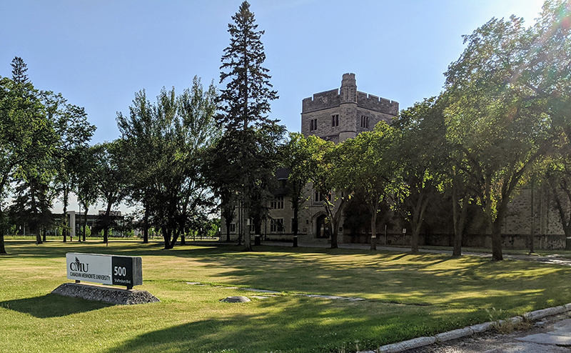 دانشگاه منونایت کانادا