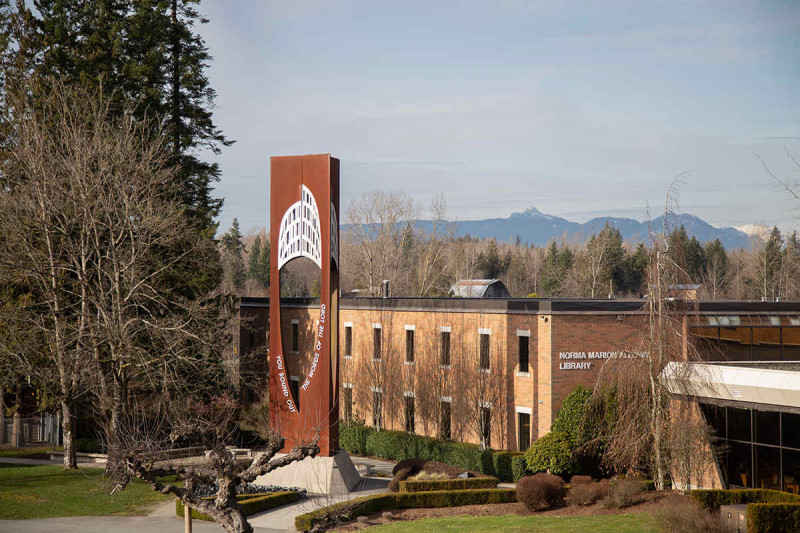 دانشگاه ترینیتی وسترن در کانادا